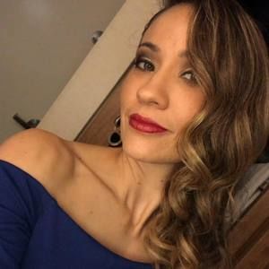 Meet your Posher, Mirella